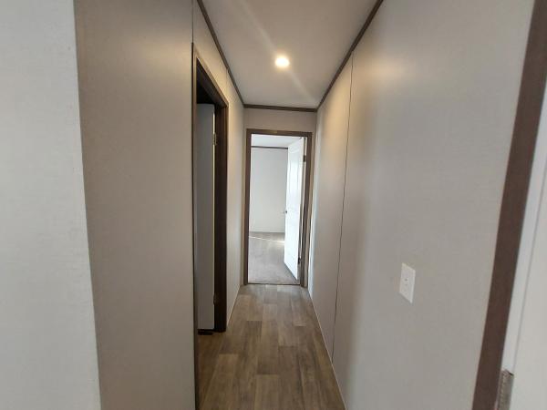 2022 Champion Redman Advantage II  Home