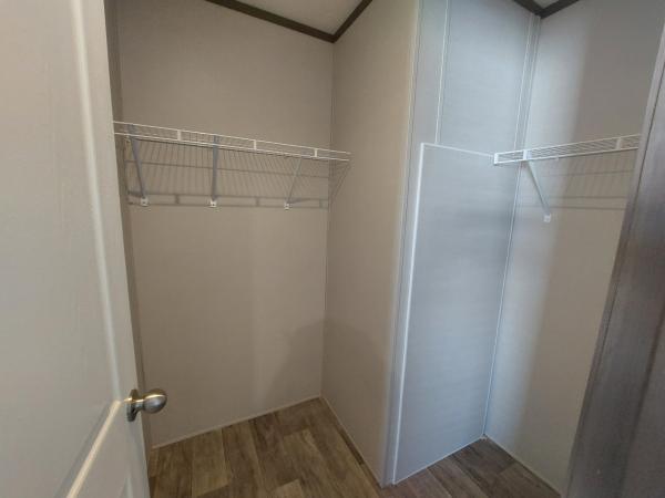 2022 Champion Redman Advantage II  Home