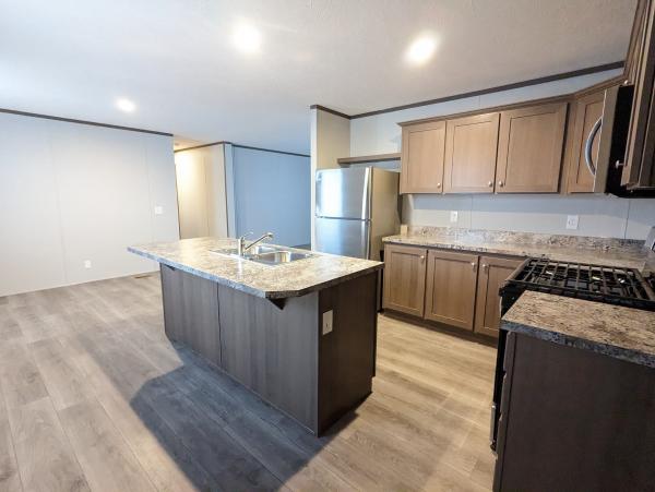 2022 Champion Redman Advantage II  Home