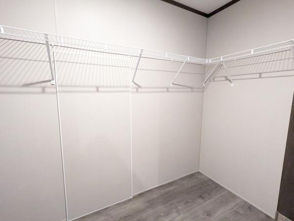 2022 Champion Redman Advantage II  Home