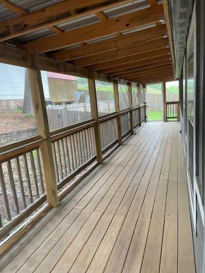 Photo 3 of 7 of home located at 1522 North 36th Street Van Buren, AR 72956