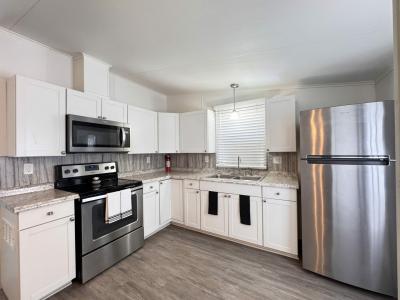 Photo 3 of 10 of home located at 817 SE Oakgrove Terrace Lot #281 Crystal River, FL 34429