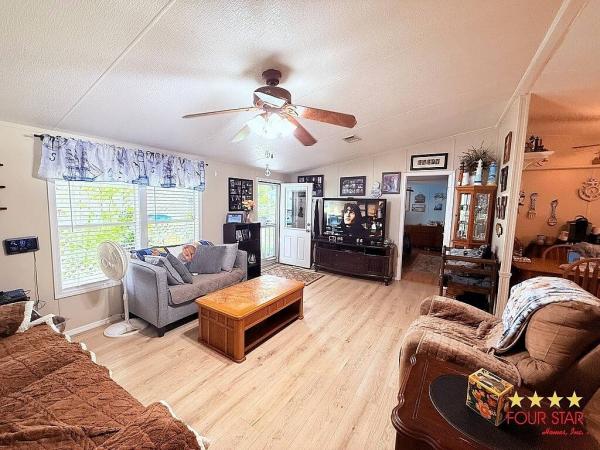 2001 DEER Mobile Home For Sale