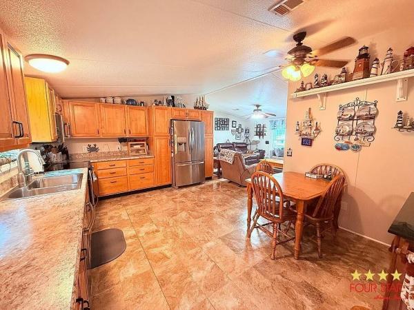 2001 DEER Mobile Home For Sale