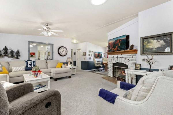 2009 Clayton Homes Mobile Home For Sale