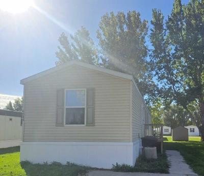 Mobile Home at 4908 Iron Gate Ct Grand Forks, ND 58203