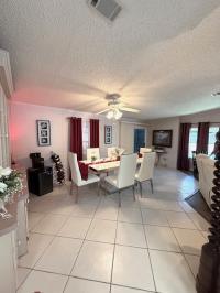 1993 Manufactured Home