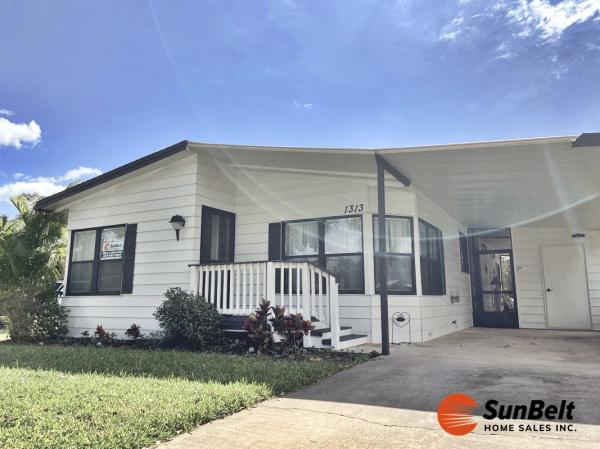 1986 Palm Mobile Home