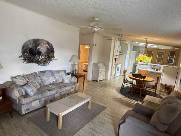 1994 Manufactured Home