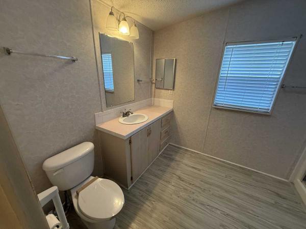 1994 Manufactured Home