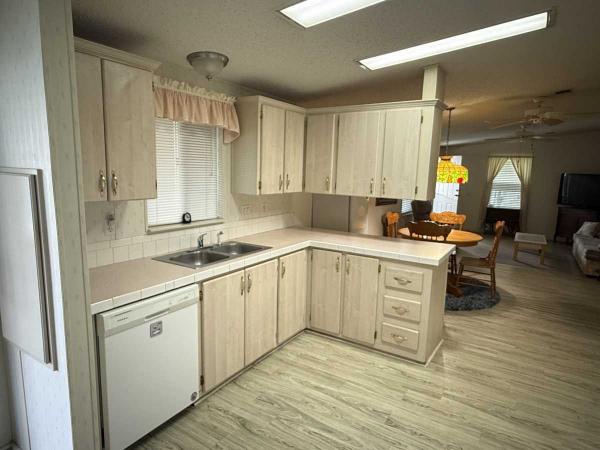 1994 Manufactured Home