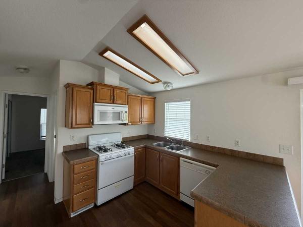 2008 Fleetwood  2522L Mobile Home