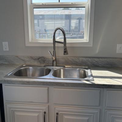 Photo 5 of 20 of home located at 2319 Greensburg Rd #41 Campbellsville, KY 42718