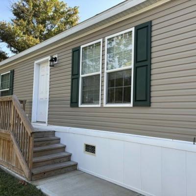 Photo 3 of 27 of home located at 27 Crestwood Drive #0004 Middletown, IN 47356