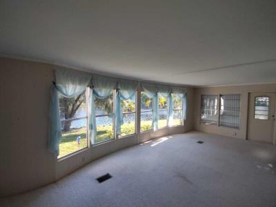 Photo 4 of 8 of home located at 7000 20th St. Lot 941 Vero Beach, FL 32966