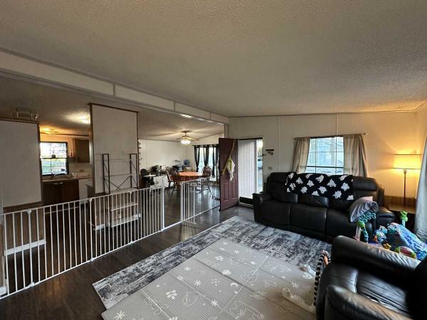 1988 CHAMPION Mobile Home For Sale