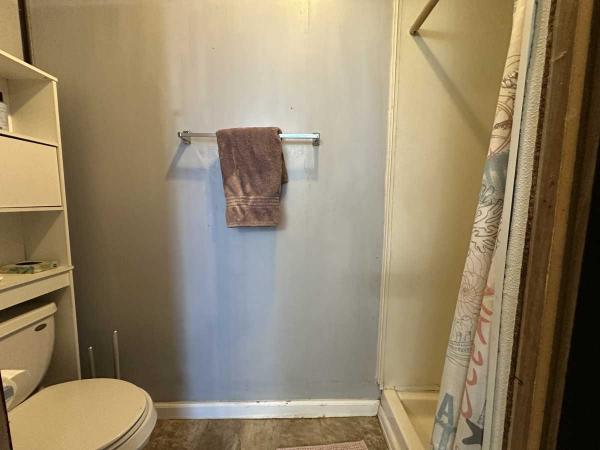 1988 CHAMPION Mobile Home For Sale