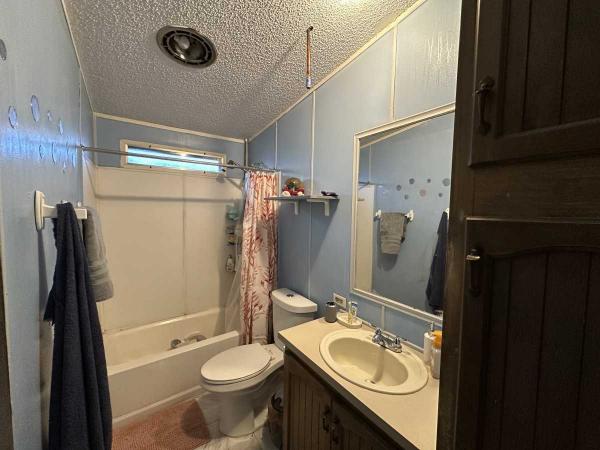 1988 CHAMPION Mobile Home For Sale