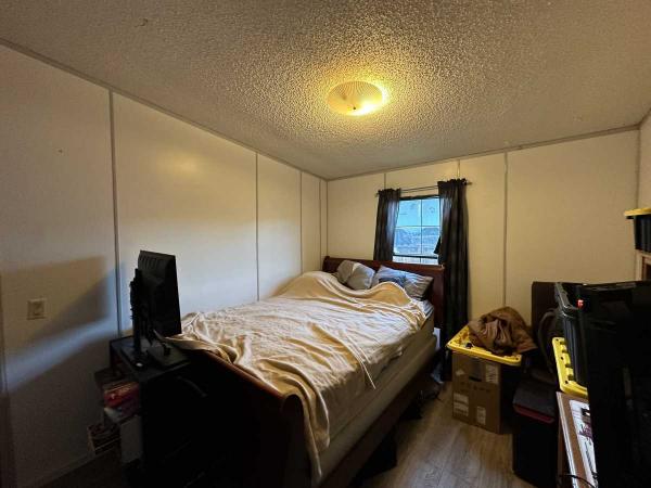 1988 CHAMPION Mobile Home For Sale