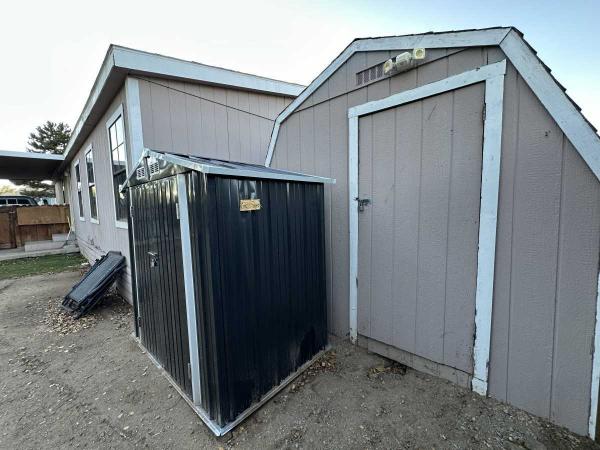 1988 CHAMPION Mobile Home For Sale