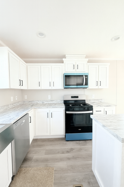Photo 2 of 34 of home located at 4000 E 134th Street #1029 Chicago, IL 60633