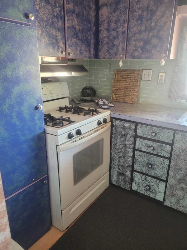 1969 Henslee  Mobile Home For Sale