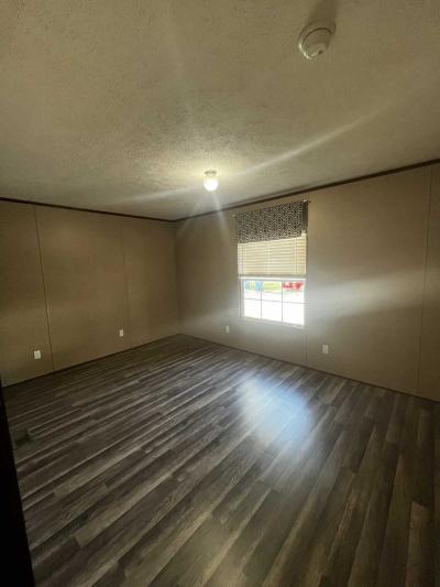 Photo 5 of 13 of home located at 7534 Us-60 #168 Republic, MO 65738
