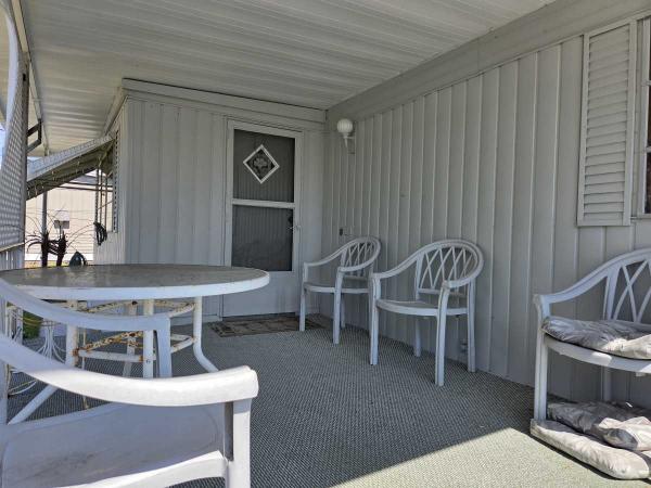 1968 Vindale Mobile Home