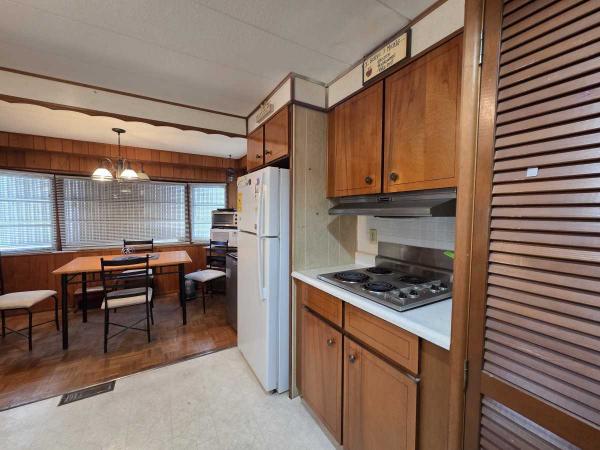 1968 Vindale Mobile Home
