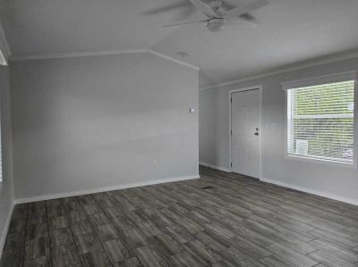 Photo 5 of 8 of home located at 324 Coyote Ln SE Albuquerque, NM 87123