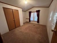 1995 Pine Grove Mobile Home