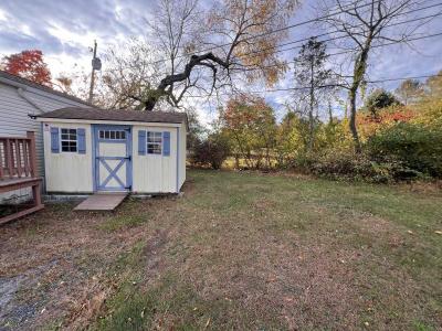 Photo 3 of 8 of home located at 2503 Dove Lane Bath, PA 18014
