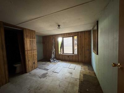 Photo 5 of 10 of home located at 131 Sunnydale Dr Saint Charles, MO 63301