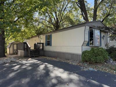 Photo 2 of 10 of home located at 131 Sunnydale Dr Saint Charles, MO 63301