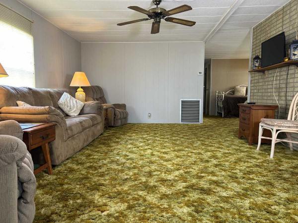 1977 TWIN Manufactured Home