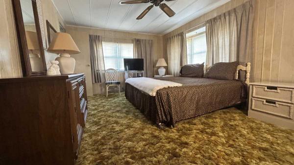 1977 TWIN Manufactured Home