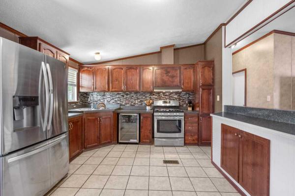 2011 SNRG (Southern Energy Homes) Mobile Home For Sale