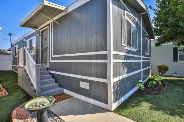 2000 Mobile Home