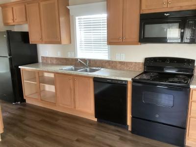 Photo 4 of 6 of home located at 420 Lookout Ridge Lp San Marcos, TX 78666