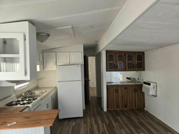 1984 HONE Mobile Home For Sale