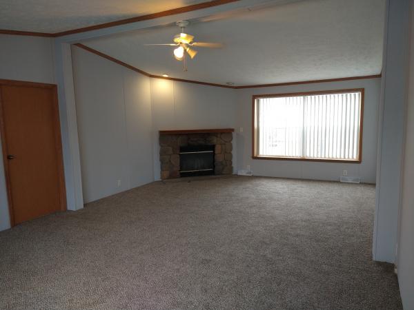 2001 Commander Mobile Home For Sale