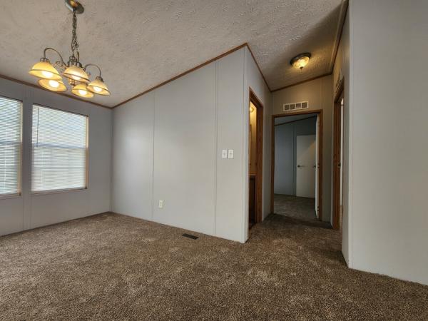 2005 Clayton Mobile Home