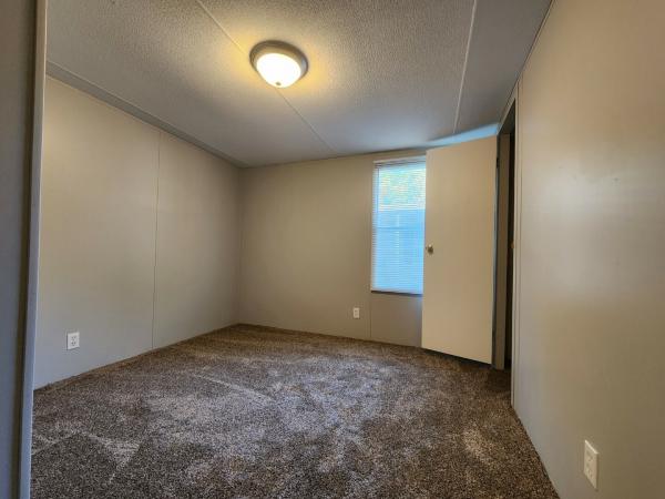 1999 DUTCHMAN Mobile Home For Sale