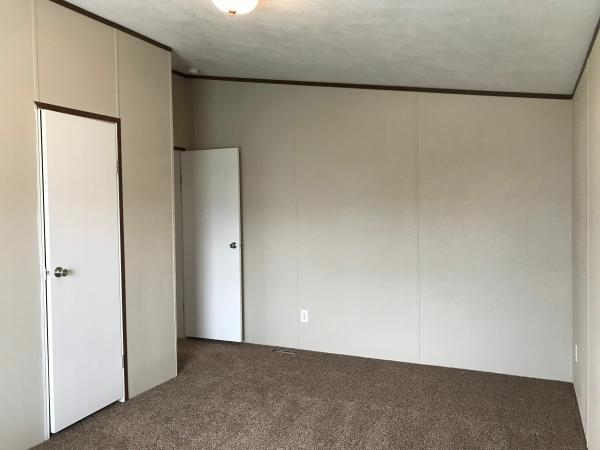 2011 Southern Energy Homes Community Series Mobile Home