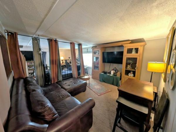 1974 BROA Manufactured Home