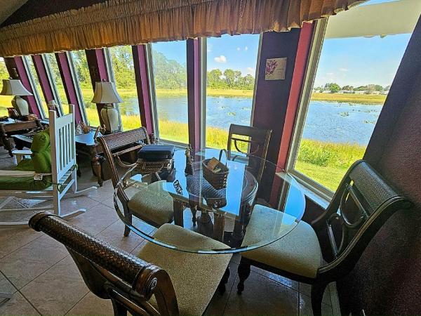 2004 SKYL Manufactured Home