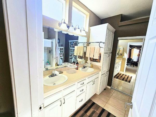 2004 SKYL Manufactured Home