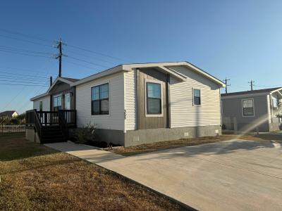 Mobile Home at 7151 Woodlake Pkwy #305 San Antonio, TX 78218