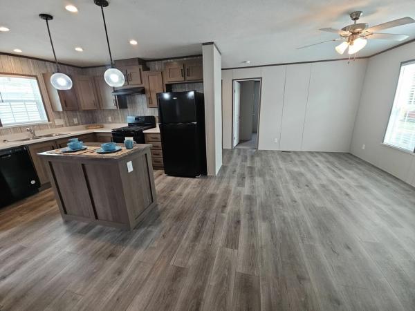 2025 Champion Home Builders, Inc. mobile Home