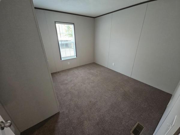 2025 Champion Home Builders, Inc. mobile Home